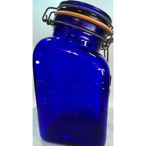 Vtg Grannys Products 2-Quart Cobalt Blue Glass Jar Hinged Lid Centerville TX USA